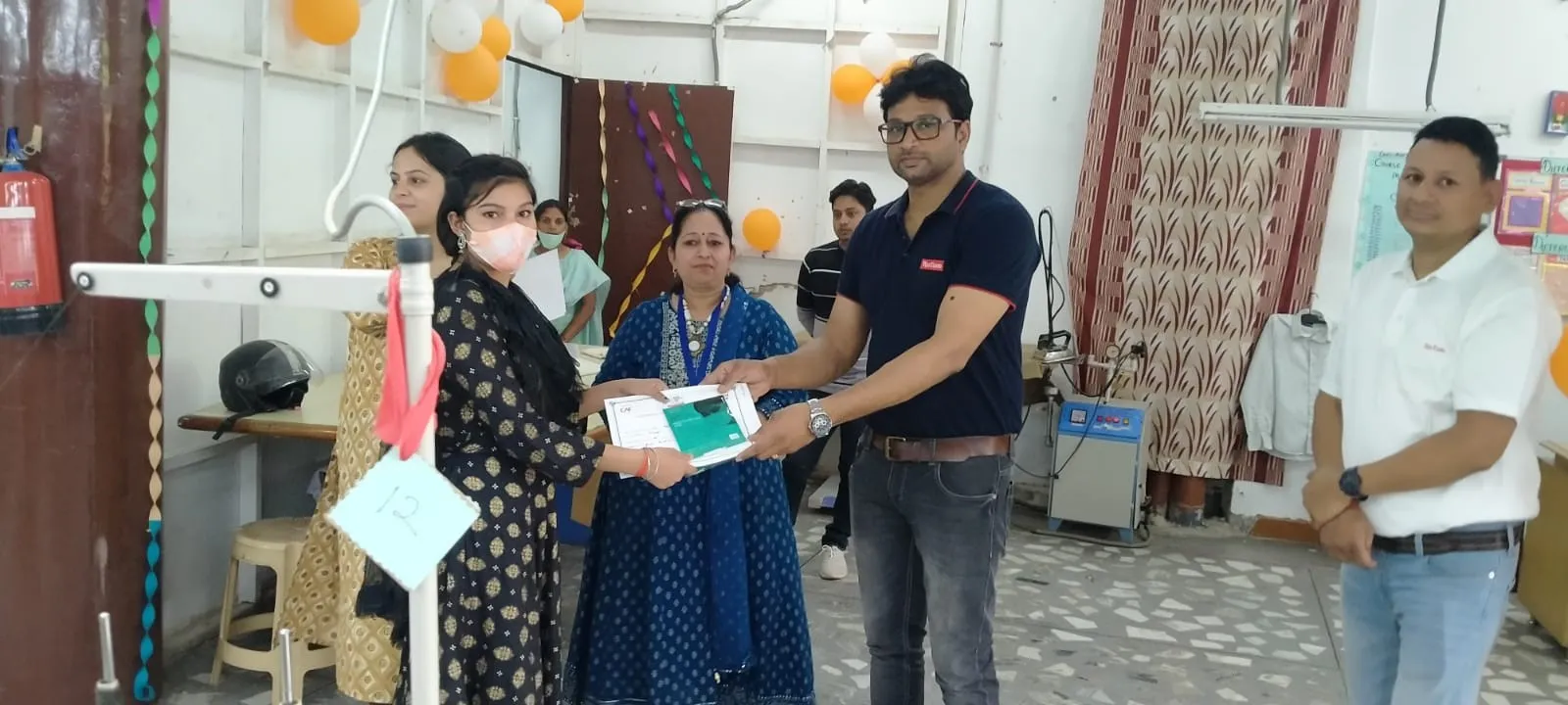 Practical Training of Sewing machine Operator Practical Training of Sewing machine Operator